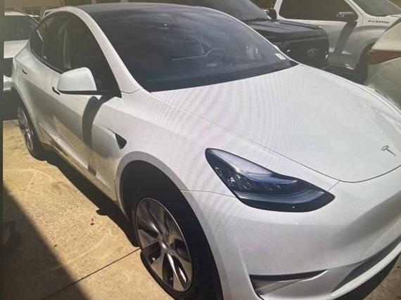 TESLA MODEL Y 2023 7SAYGDEE9PA092909 image